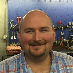 Carl R - Builder